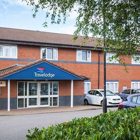 Travelodge Milton Keynes Old Stratford Εξωτερικό φωτογραφία